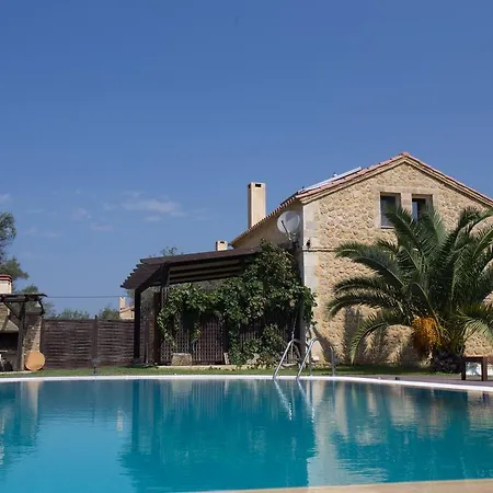5 Stars Vila Svoronata
