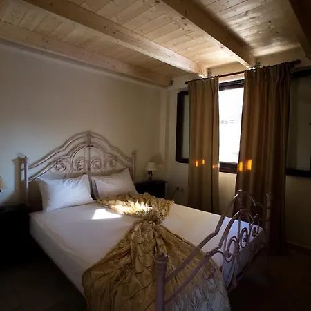 5 Stars Vila *