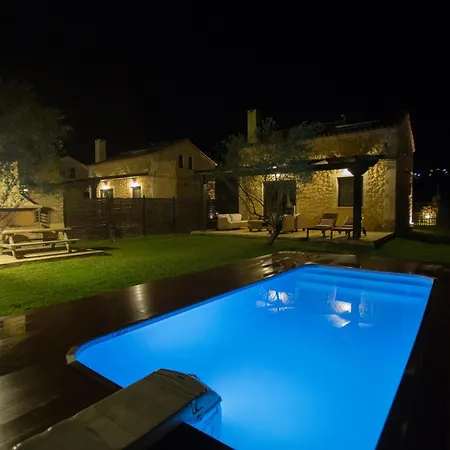 Villa 5 Stars