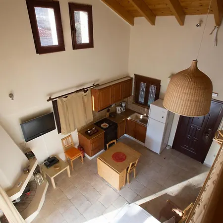 5 Stars Vila Svoronata